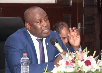 FOOTBALL – Le ministre des Sports promet le nom du nouveau sélectionneur des Barea avant la fin de ce mois