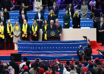 ETATS–UNIS – Donald Trump Trump déclare l&rsquo;urgence énergétique nationale