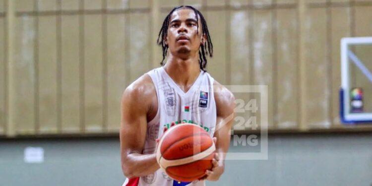 QUALIFICATION AFROBASKET – Mathias M’Madi fait une bonne rentrée chez les Ankoay seniors 