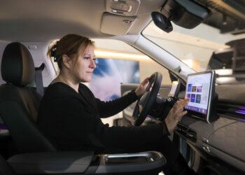 CHINE – L&rsquo;industrie automobile chinoise affiche une croissance des recettes et des exportations en 2024
