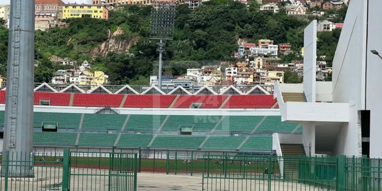 FOOTBALL – La décision de la CAF sur l’homologation du stade Barea toujours en attente, selon la FMF