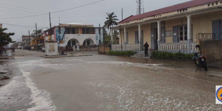 ÉDUCATION – Suspension des cours ce vendredi à Morondava envahie par les eaux de la mer