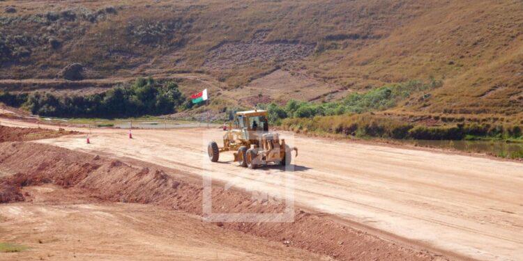 INFRASTRUCTURES – Le démarrage des travaux de construction de la deuxième portion de l’autoroute annoncé pour 2026 au plus tard
