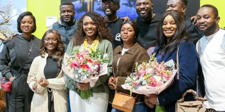 La chanteuse congolaise de gospel Dena Mwana est arrivée à Madagascar