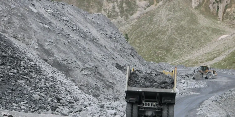 SECTEUR EXTRACTIF – Une Loi sur les grands projets d’exploitation minière à la place de la LGIM en préparation