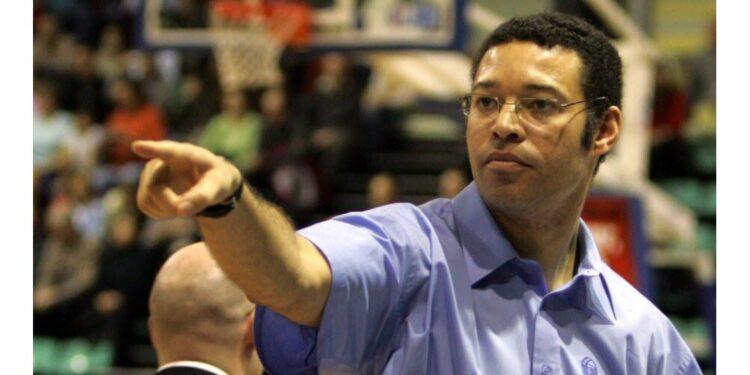 BASKETBALL – Le Français John Douaglin prend les commandes des Ankoay en vue de l’Afrobasket 