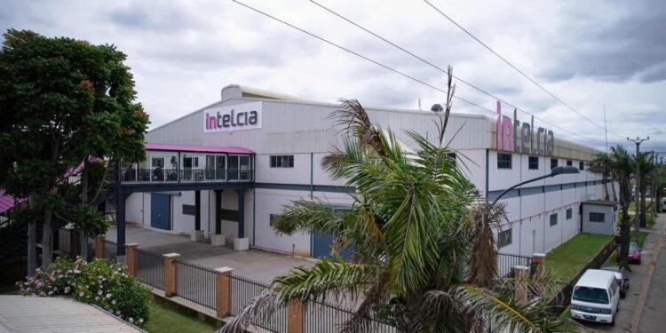 RECRUTEMENT – 200 postes à pourvoir durant la caravane de l’emploi chez Intelcia