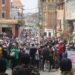 MANIFESTATIONS – D&rsquo;Antaninandro à Ambohijatovo, entre pourparlers et grenades lacrymogènes