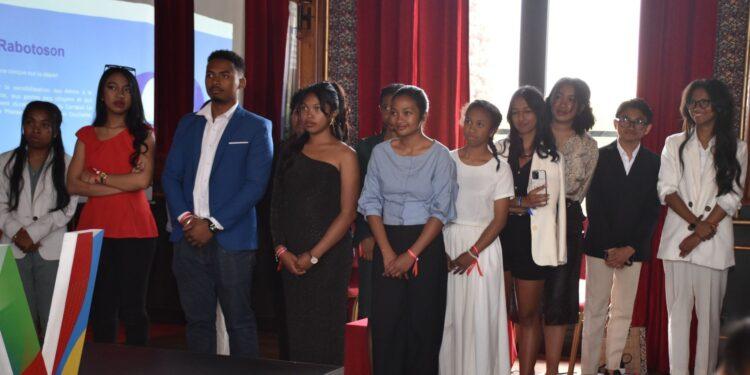 COOPERATION – 15 jeunes Malgaches s’apprêtent à rejoindre la France pour une mission de volontariat