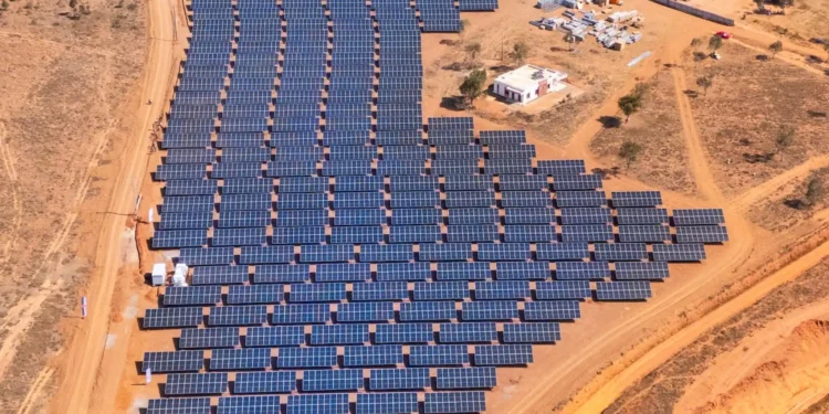 ENERGIE- Le parc solaire d’Ampangabe injecte ses premiers mégawatts pour Antananarivo