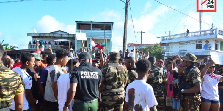 MANIFESTATION – La préfecture de Sambava décrète un couvre-feu de 21h à 4h