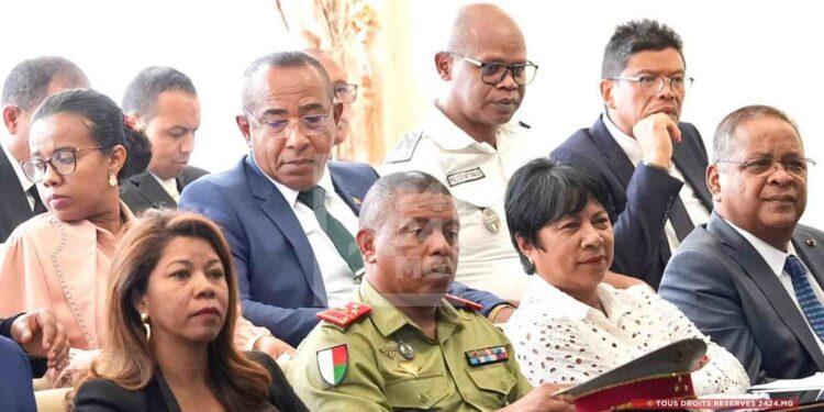 REMANIEMENT – Le Colonel Michaël Randrianirina annonce la fin de l’évaluation des membres du gouvernement “pour bientôt