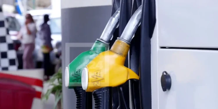 HYDROCARBURES – Limitation à 15 litres par usager pour l’achat de carburant en contenants mobiles dans les zones en perturbation d’approvisionnement