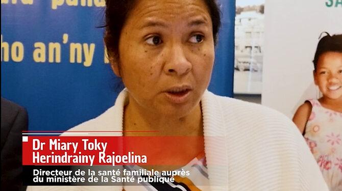 “Nous savons bien que l’avortement est interdit et prohibé par la loi à Madagascar, pourtant les agents de santé s’occupent des patientes confrontées à ces complications”.