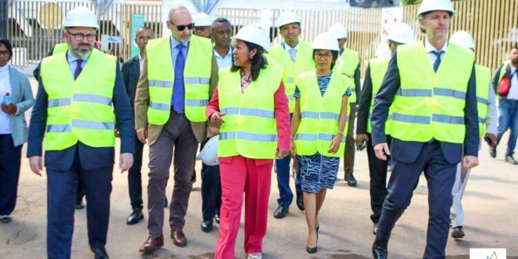 ASSAINISSEMENT – Les travaux d’extension et d’amélioration des canaux d’évacuation d’eaux usées d’Antananarivo officiellement lancés