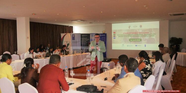 RÉFORMES LÉGISLATIVES – Les parlementaires sensibilisés à la refonte du cadre juridique de la liberté d’expression