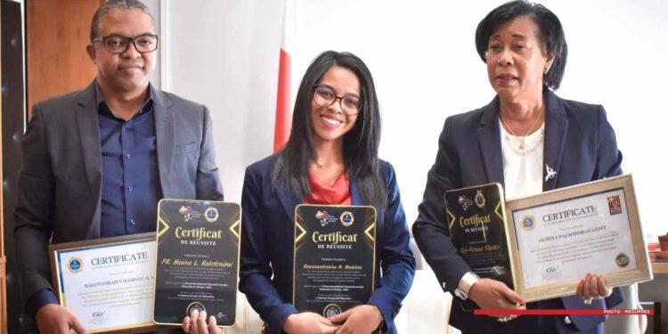 ENSEIGNEMENT – Les trois Malgaches parmi les 100 personnalités les plus influentes dans le secteur de l’éducation Afrique salués par les ministres de tutelle