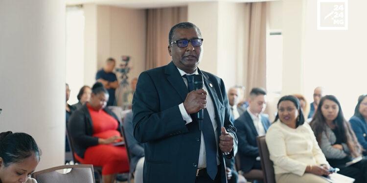 DR IBRAHIM NORBERT RICHARD, SECRÉTAIRE GÉNÉRAL DE LA COMMISSION DE L’OCÉAN INDIEN – “Le premier défi réside dans la nécessité de collaborer avec de multiples partenaires”