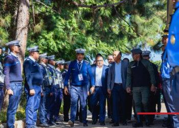 ASSAINISSEMENT – La mairie d’Antananarivo annonce l’enlèvement des épaves et des voitures placées en stationnement interdit dans la rue