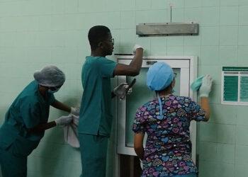 Une grande opération d’assainissement au quartier opératoire de l’hôpital Joseph Ravoahangy Andrianavalona.