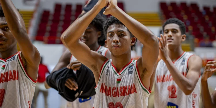 BASKETBALL – Madagascar affronte le Senegal en quarts de finale de l’Afrobasket U18